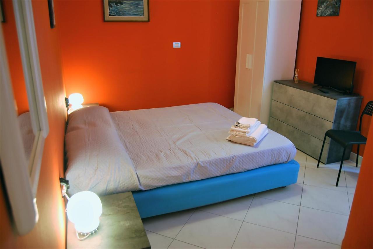 Appartement Costa Del Molo - Casa E Lavoro à Vado Ligure Extérieur photo